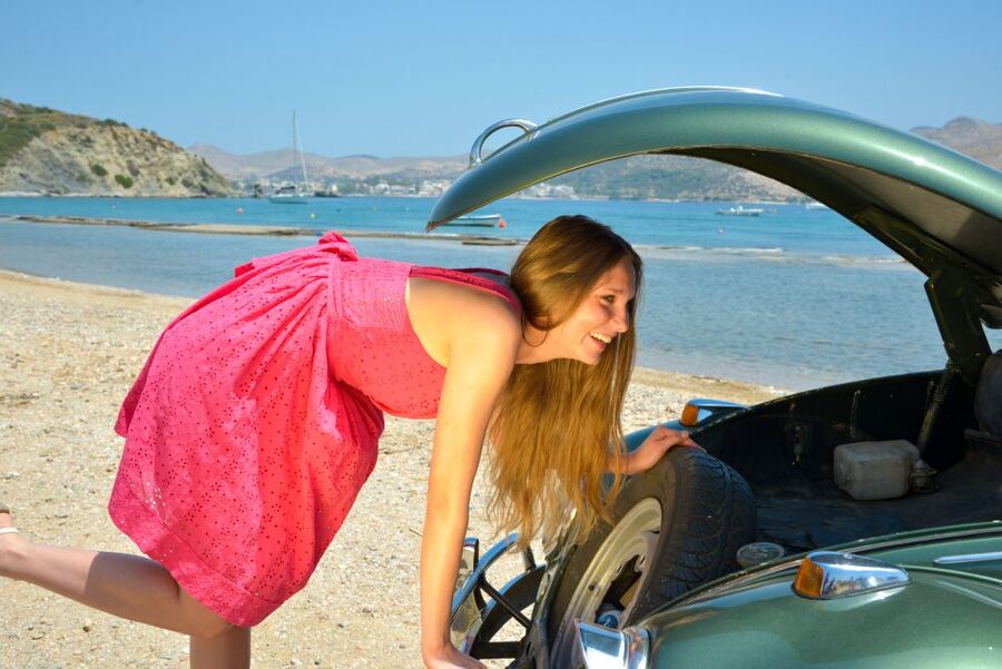 Athens: Riviera Photo Tour in a Vintage Volkswagen Beetle - Polaroid Keepsake Plus Email Delivery of Your Originals