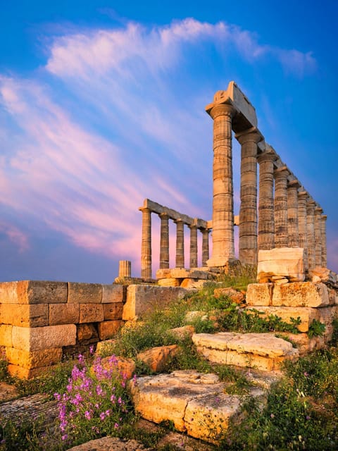 Athens Riviera: Poseidon Temple & Lake Vouliagmeni Day Tour - What the guide experience adds to the day