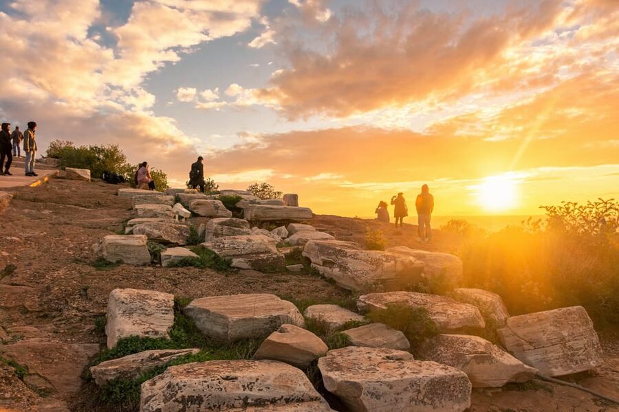 Athens Riviera: Poseidon Temple & Lake Vouliagmeni Day Tour - Cape Sounion and the Temple of Poseidon: time for photos and sea views