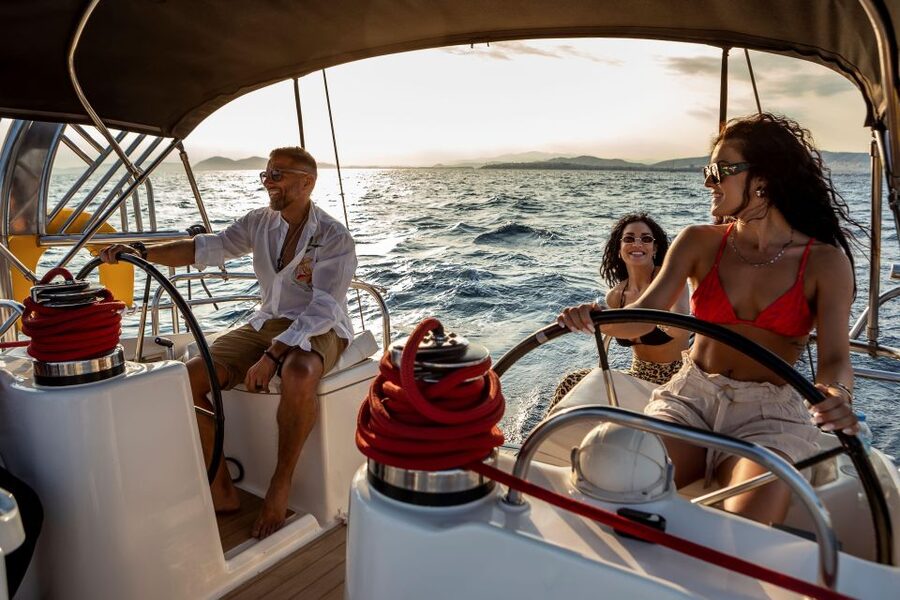 Athens Riviera: Private daily sailing cruise with lunch - Gear, Towels, and Deck Time: Small Details That Matter More Than You Think