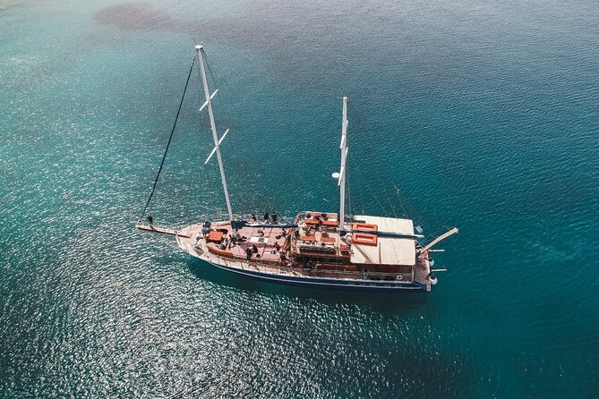 Athens Riviera Sunset Cruise with Snacks and Drinks Included - Setting off from Pasalimani, and the route logic