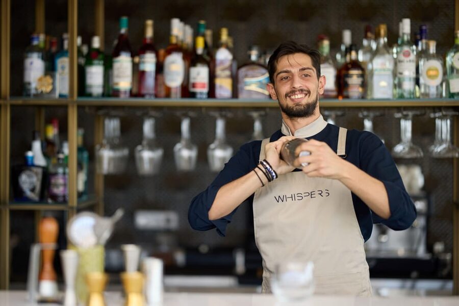 Athens: Rooftop Fine Dining at Whispers Restaurant - The Service and Presentation Angle: What You Can Expect
