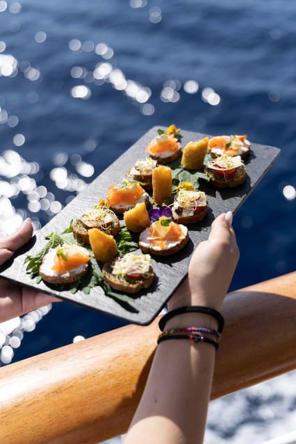 Athens: Saronic Islands Cruise with VIP Area Seating & Lunch - Price and value for a $276, 11-hour itinerary