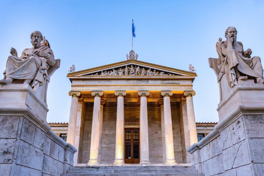 Athens: Self-Guided Audio City Tour, The city of myths - Tech fit: languages, device rules, and offline download reality