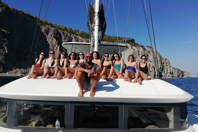 Athens Semi private Morning Catamaran cruise with meal & drinks - What to pack (and what to skip) for a smooth sea morning