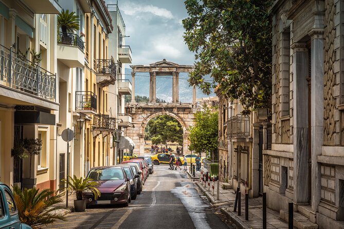 Athens Sightseeing Small Group Tour (Acropolis Tickets Included) - Meeting point and the early start that protects your Acropolis time slot