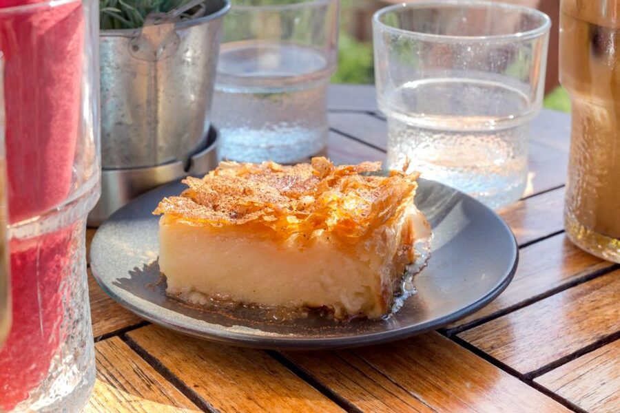 Athens: Street Food Tasting Tour - Loukoumades, honey, cinnamon, and the pace shift to sweets