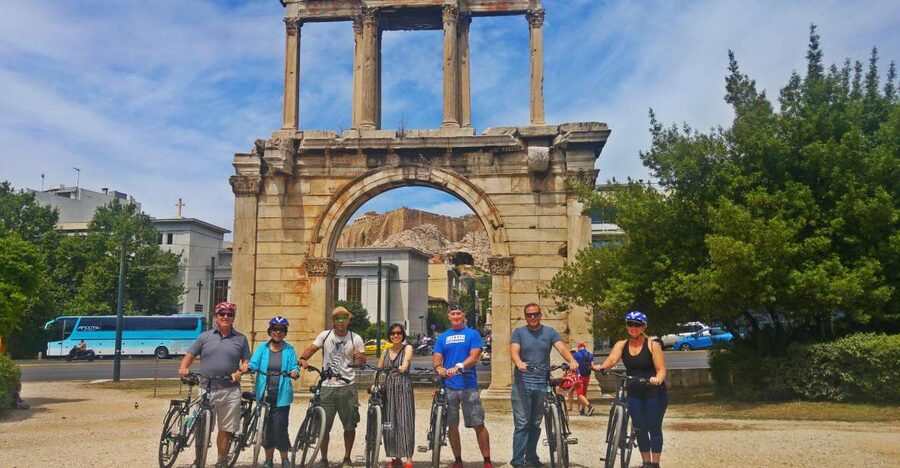 Athens: Sunset Bike Tour - Why a sunset e-bike tour fits Athens so well