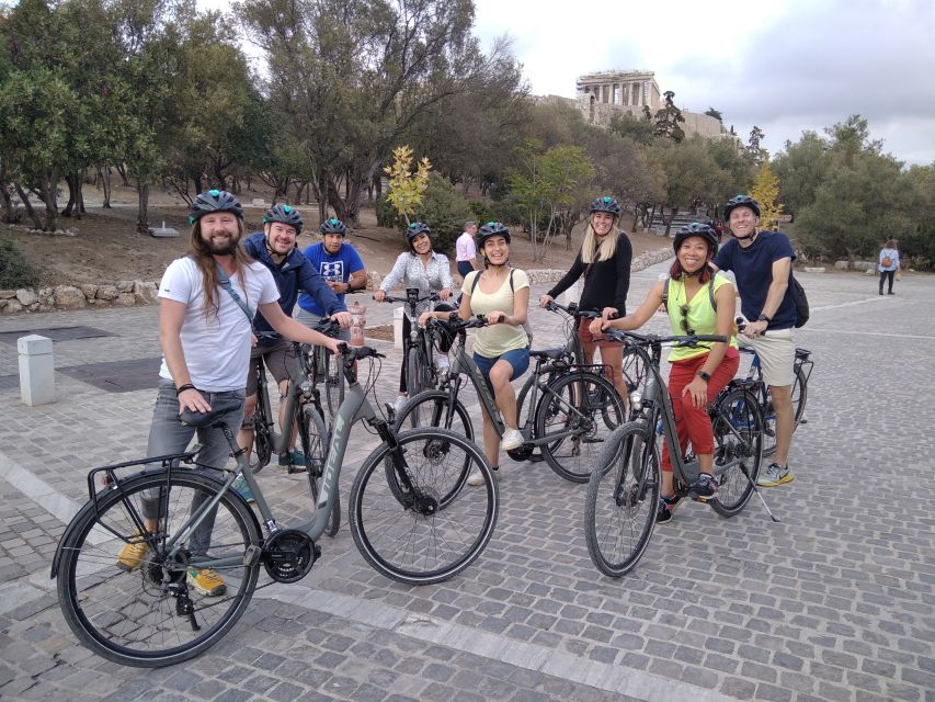 Athens: Sunset Bike Tour - Presidential Palace and the changing of the guards moment