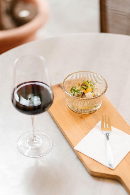 Athens: Tasting of 6 Wines from Kefalonia with Food Pairing - The Haritatos Story Behind the Bottles