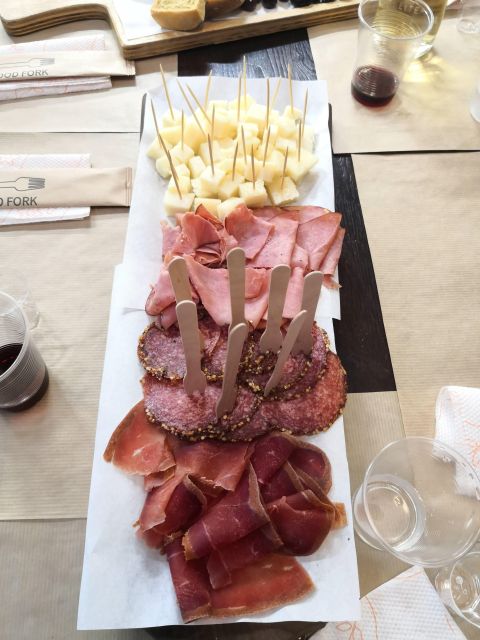 Athens: Tasting workshop and Food Market tour - Meeting Point at Ethniki Trapeza, Then Straight Into Food-Street Athens
