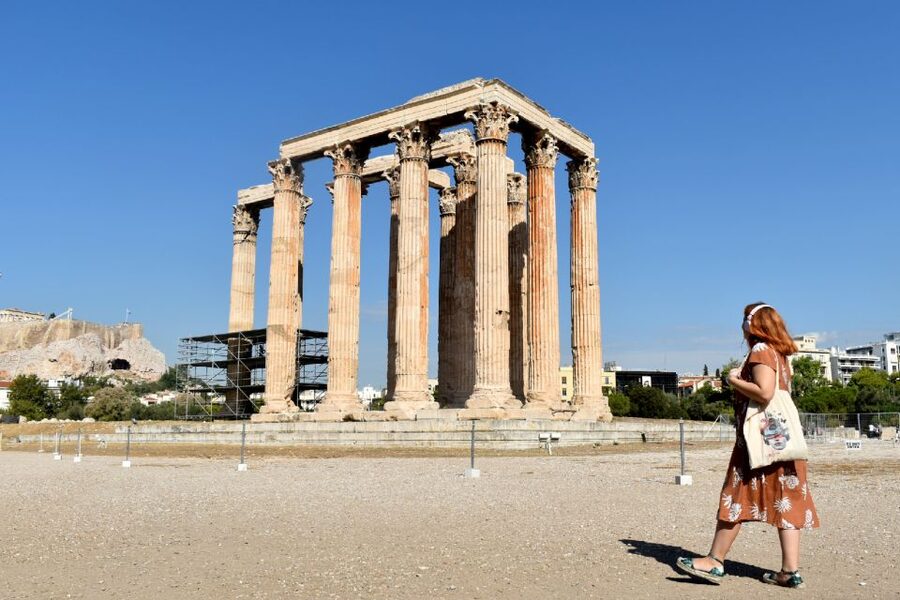 Athens: Temple of Olympian Zeus Ticket and Audio Tour - Finishing at the Balaneion, Where Public Bathing Adds a Human Scale