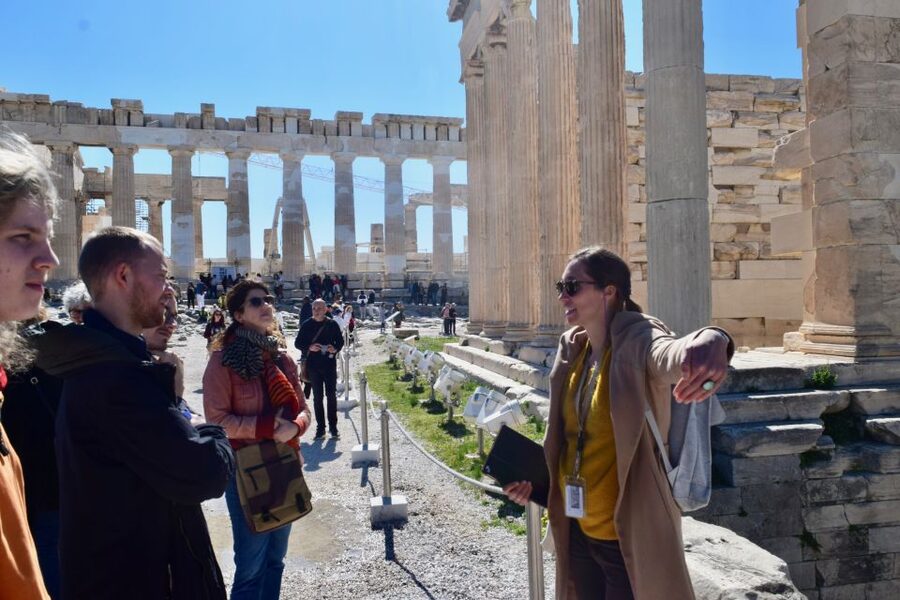 Athens: The Acropolis Guided Walking Tour in German - Asklepion Remains: When the Acropolis Also Meant Healing