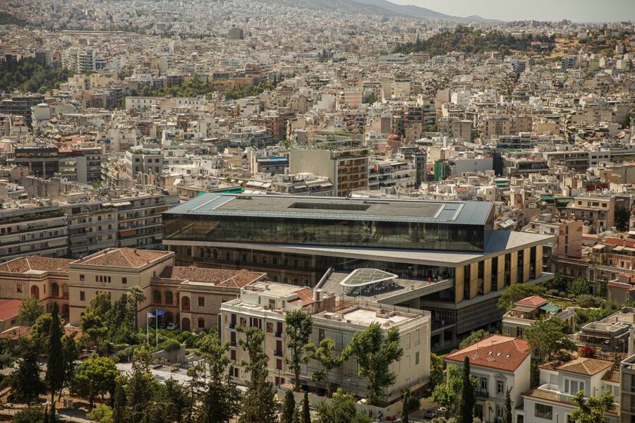 Athens: The Acropolis Museum Guided Tour - The first rooms, and why the museum is designed for fast understanding