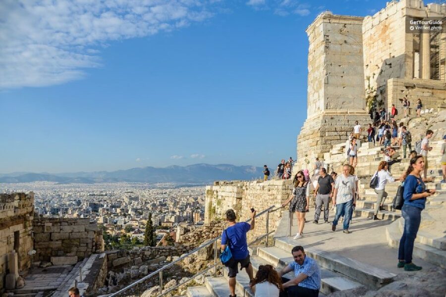 Athens: The Acropolis Walking Group Tour with a French Guide - Price and value: what $80 gets you