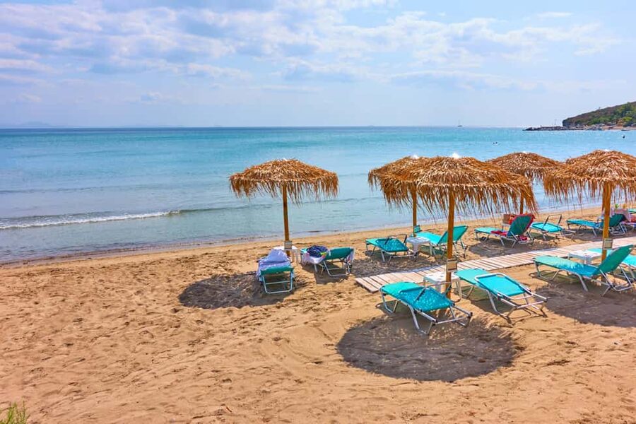 Athens to Aegina: Greek Island Escape & Swim Day Trip - Temple of Athena Aphaia: what to look for at the best-preserved ancient site on the island