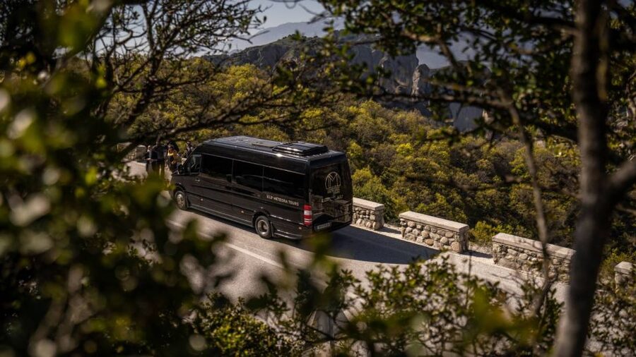 Athens to Meteora, Day Trip with Local Guide,up to 9 people - Meteora in a single day: why these monasteries feel different