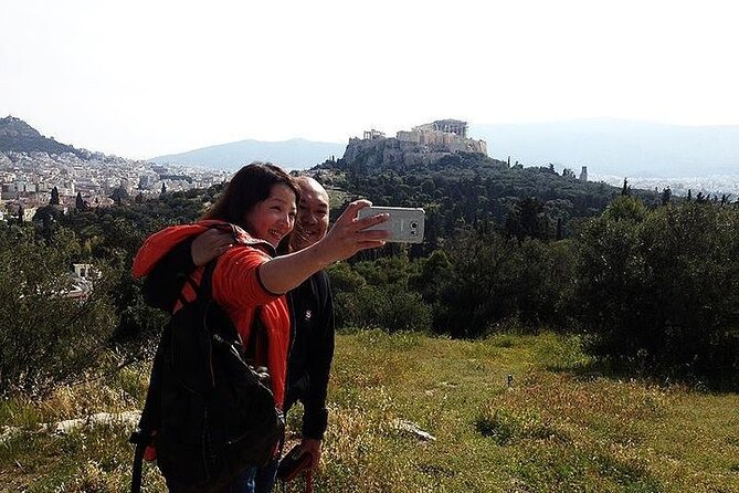 Athens Tour with Electric Bike - Changing of the Guards at Syntagma: A Short Stop With a Clear Payoff