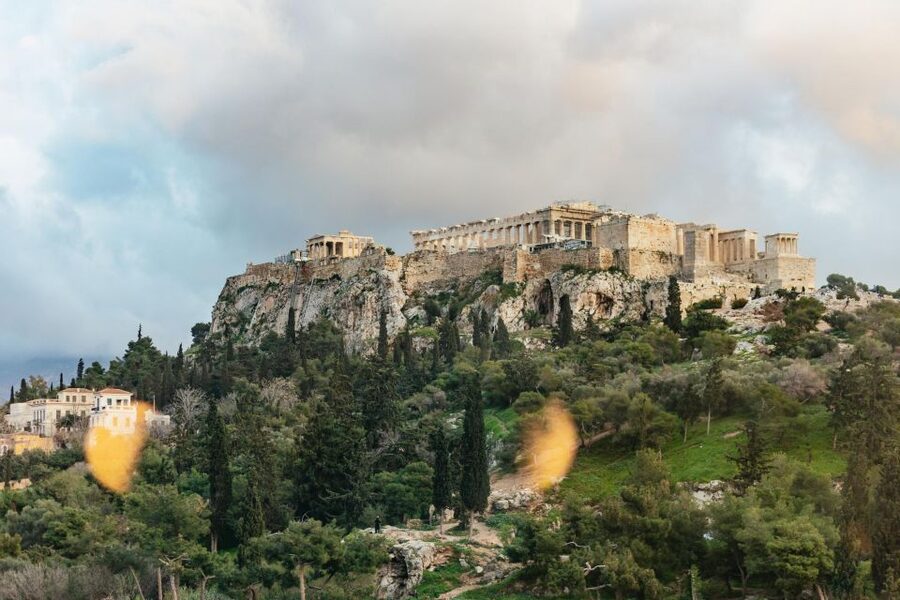 Athens: Wine Tasting with a Sommelier under the Acropolis - What wines you may taste, from Roditis to Mandilaras