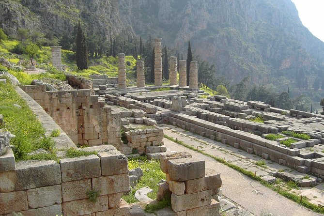 Award-Winning 2-Day Private Delphi & Meteora Tour - Delphi Ancient Town: Castalia Spring, Apollo, and the Museum Stops