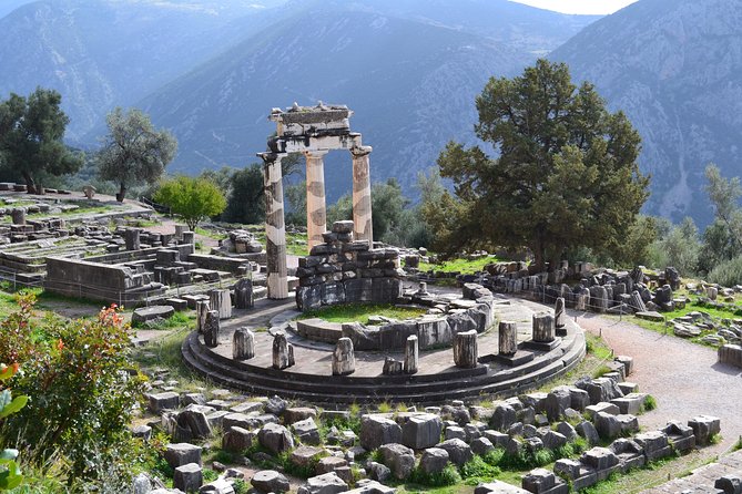 Awe-inspiring 2-days private tour to Delphi and Olympia - Why Delphi and Olympia in One 2-Day Private Trip Works
