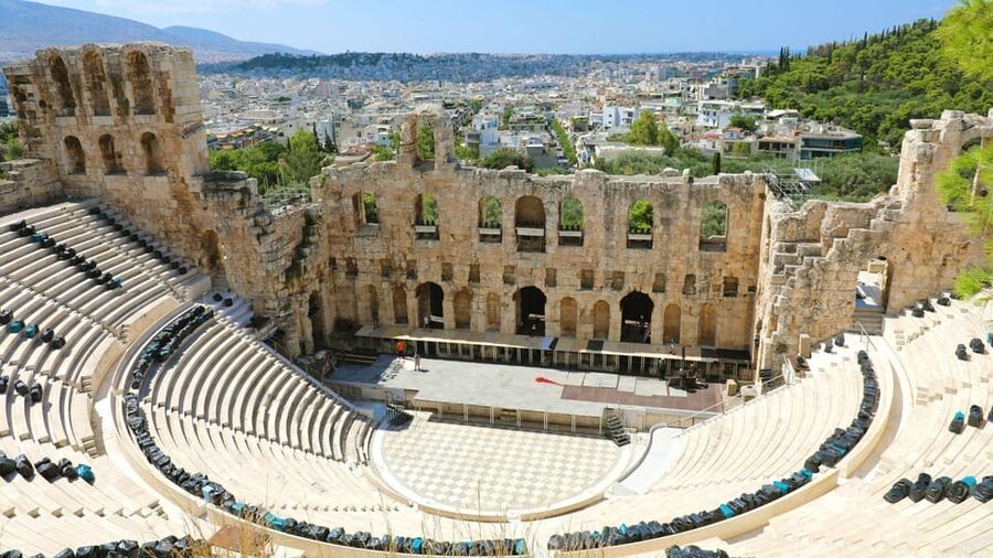 Best of Athens: Private Walking Tour with a Local - Walking Tour Reality Check: Shoes, Rain, and Pacing