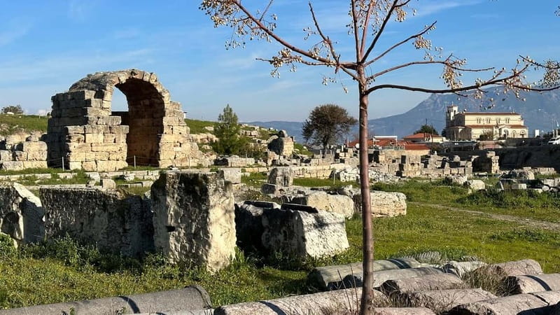 Biblical Private Tour St Paul’s Footsteps Athens & Corinth - What you get inside the car, and what you do not get at ruins