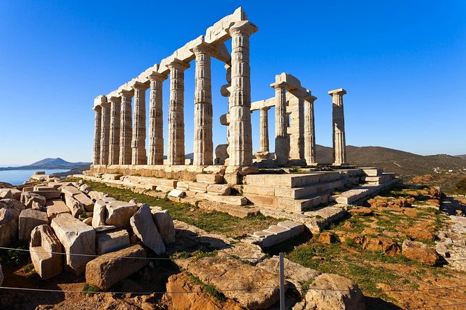 Cape Sounio Private Tour From Athens with Greek Traditional Food - Riding the Athenian Riviera: Glyfada to Anavyssos, step by step