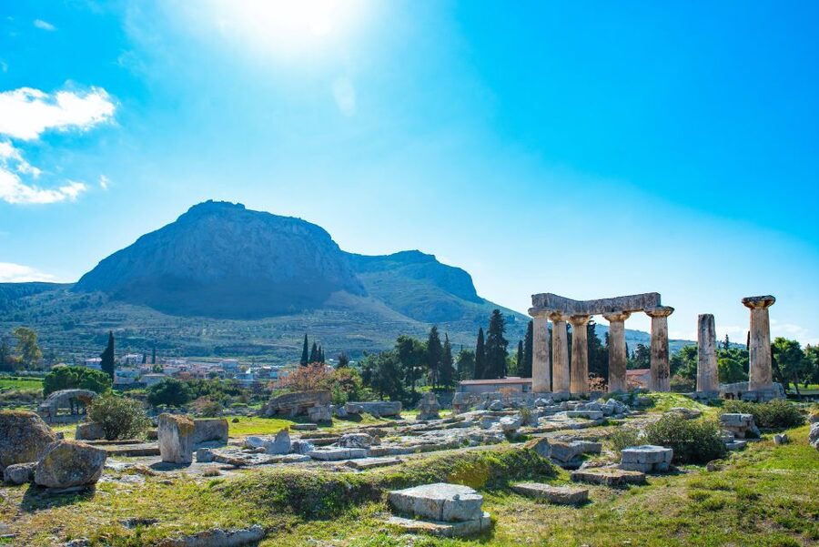 Corinth: 3D Representations & Audiovisual Self-Guided tour - The Bema and Apostle Paul: stand where a defense happened