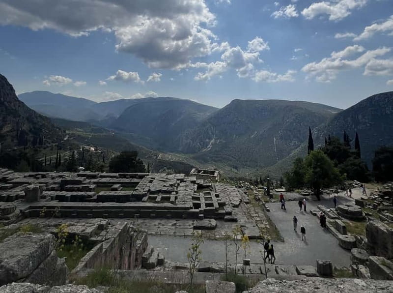 Delphi: Archaeological Site & Museum Ticket with Audio Tours - Delphi Museum: the artifacts that turn Apollo myths into something you can see
