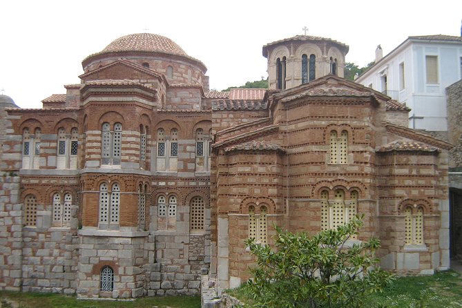 Delphi Full Day Tour - Delphi Museum time, when the site makes more sense