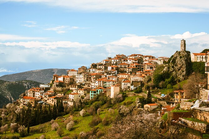 Delphi full day V.R audio guided tour with entry ticket - Delphi Village Lunch Time and the Quick Photo Stop in Arachova