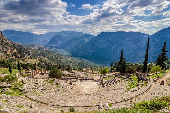 Delphi full day V.R audio guided tour with entry ticket - Guides, Pace, and the Human Touch Inside the Self-Guided Model
