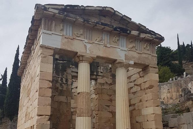 Delphi Guided Small Group Day Tour from Athens - Pickup, van comfort, and the reality of a long driving day