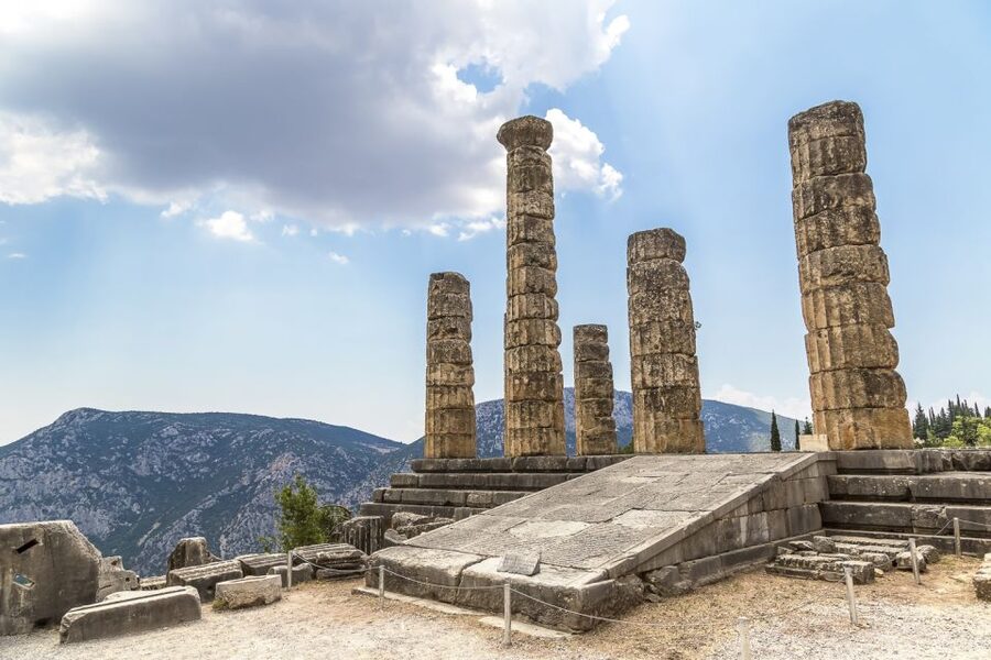 Delphi Guided Walking Tour and Admission Ticket - Skip the Line, Keep the Focus, and Use That 1.5 Hours Wisely