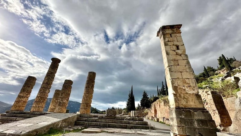 Delphi Navel Of Earth Hosios Loukas Full Day Private Tour - Delphi Archaeological Museum: When Stones Become Stories