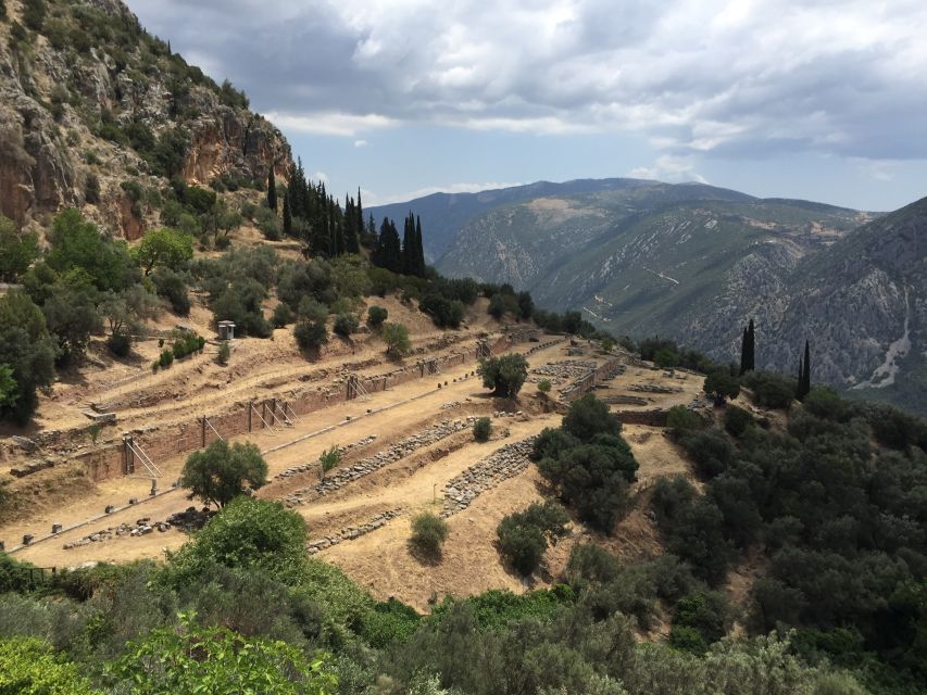 Delphi: Private Day Tour from Athens with Luxurious Vehicle - Hosios Loukas Monastery: middle-Byzantine beauty before the big ruins