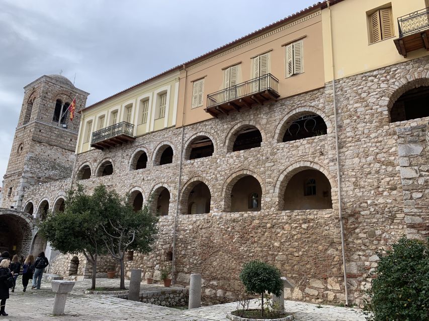 Delphi: Private Day Tour from Athens with Luxurious Vehicle - Private ride, hotel pickup, and how the drive shapes the day