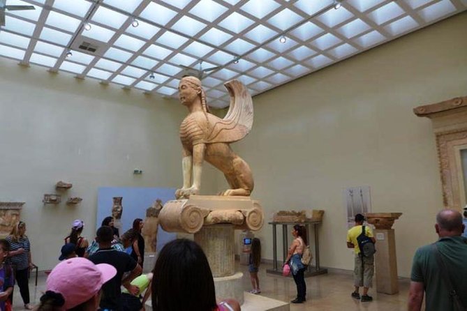 Delphi with Professional English Guide and Transportation - Comfort and logistics: Heat, crowds, and the realities of a full day