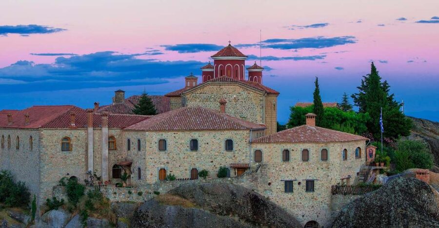 From Athens: 3-Days Meteora with small size local tours - Day 1 from Athens: air-conditioned bus to Kalambaka, then a Meteora sunset tour