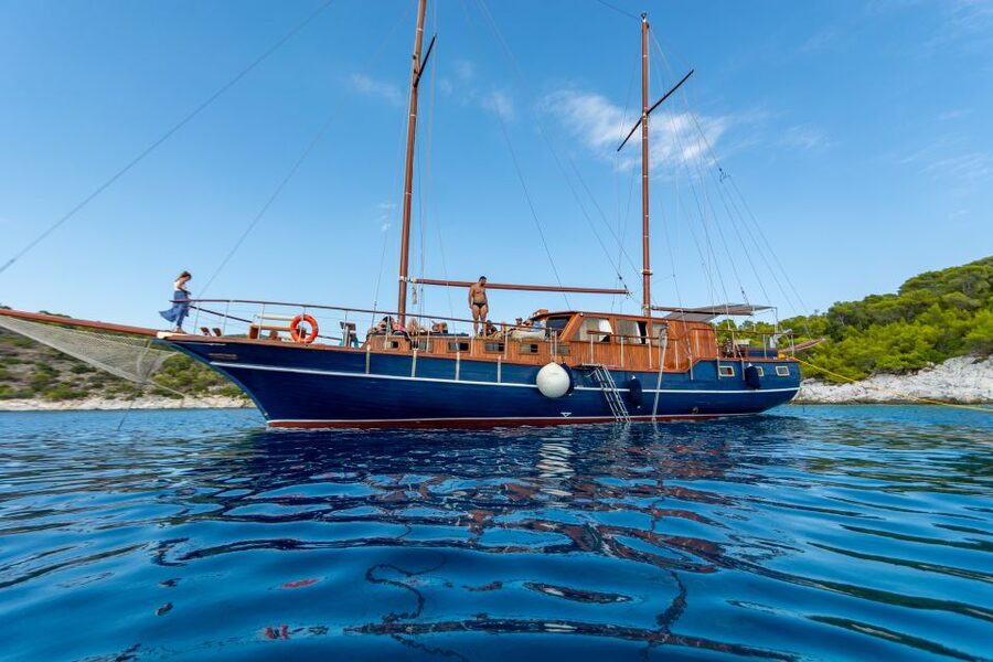 From Athens: Aegina, Agistri and Metopi Day Cruise w/ Lunch - Sea Time and the Lunch That Actually Fuels You