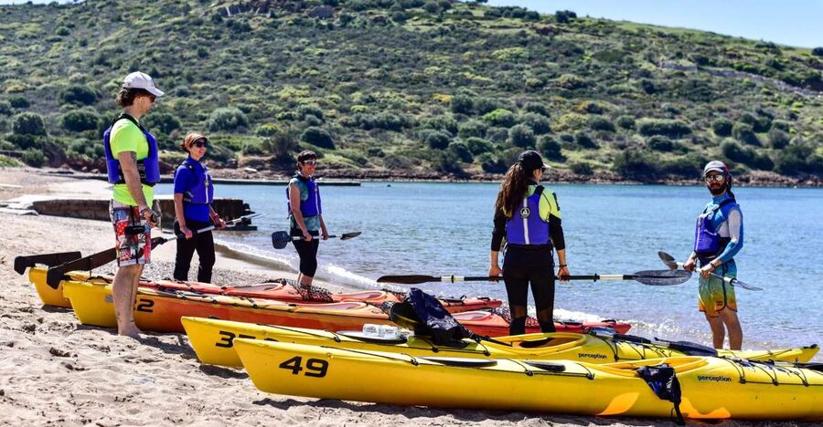 From Athens: Cape Sounion Guided Kayaking Tour with Lunch - Rest stop near Archi or Legrena: when you get to switch from paddle to play