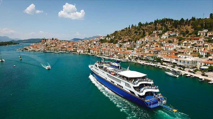 From Athens: Day Cruise of the Saronic Islands - Poros: lemon groves, pine forests, and the value of the town view
