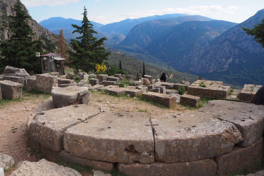 From Athens: Day Tour to Delphi - What makes the best guides matter: Effie, George, and the “step-by-step” explanations