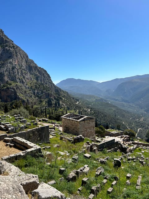 From Athens: Delphi and Arachova Private Tour - Why Delphi plus Arachova works as a private day trip