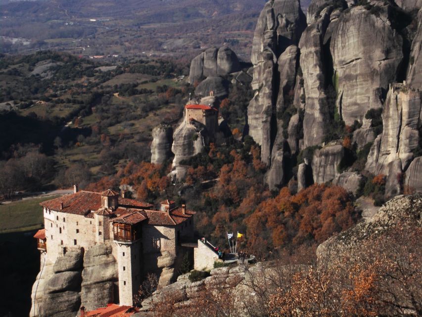 From Athens: Delphi and Meteora 2-Day Tour with Hotel - What to bring, what to wear, and the Meteora tax detail