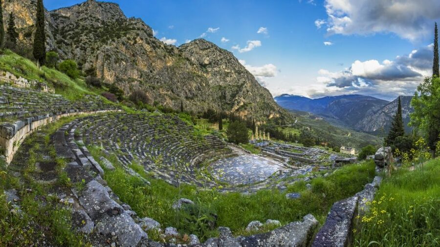 From Athens: Full-Day Delphi – Thermopylae Excursion - Why Delphi plus Thermopylae makes sense in one long day