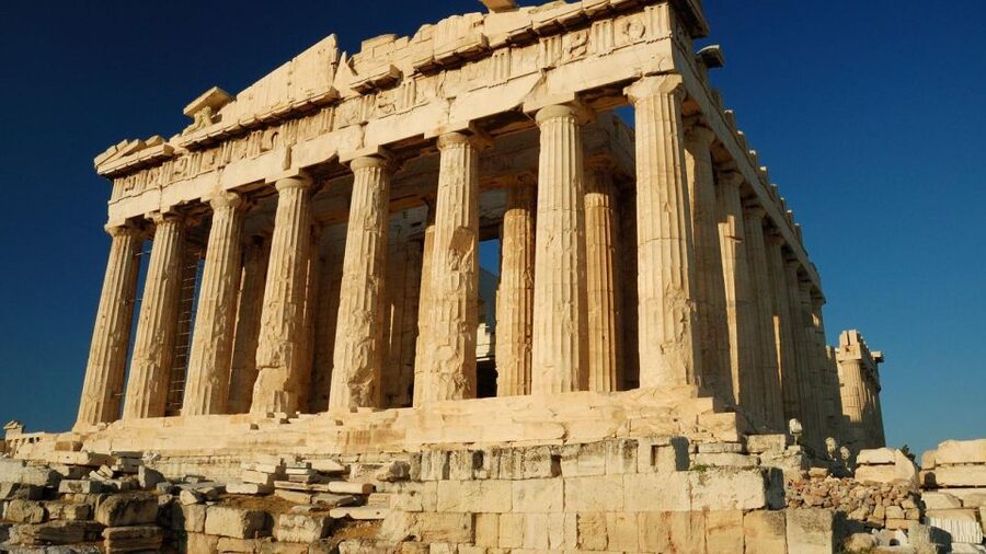 From Athens: Full-Day Delphi – Thermopylae Excursion - The road out of Athens, with Livadeia and Thebes along the way