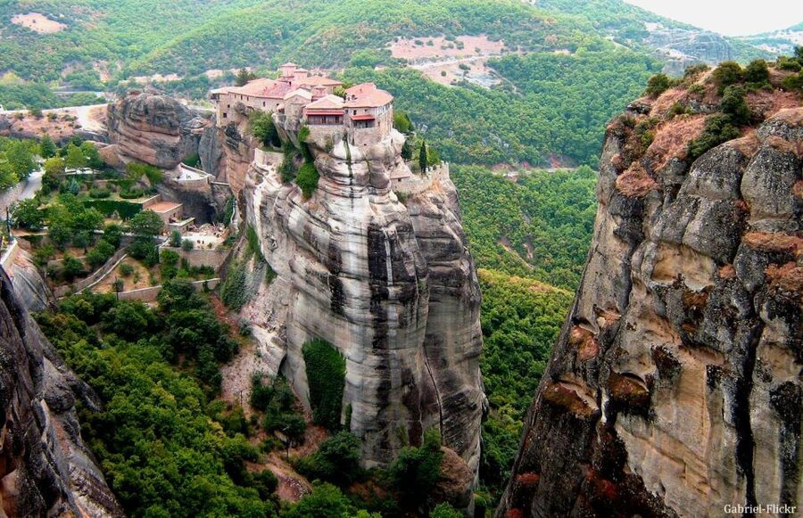 From Kalambaka or Kastraki: Midday Meteora Tour - Your Monastery Plan: 3 Interiors, Not Just a Look
