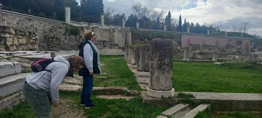 Greece: Art Therapy Walks in historical sites of Athens - How the Walk Works: Walking, Then Creating, Then Settling